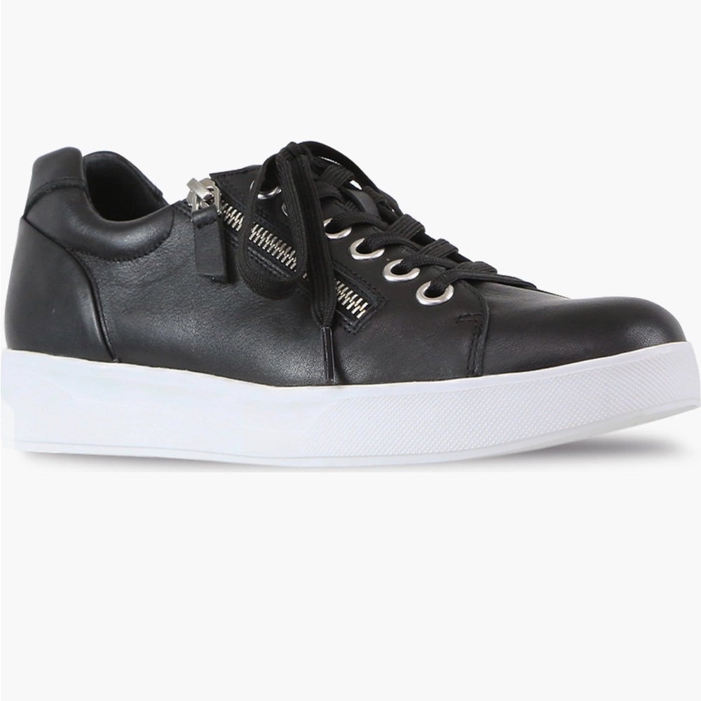 Munro Tilly Sneaker